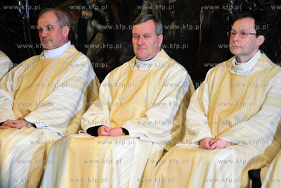 Oliwa. Katedra Oliwska. Msza sw. Wieczerzy Panskiej...