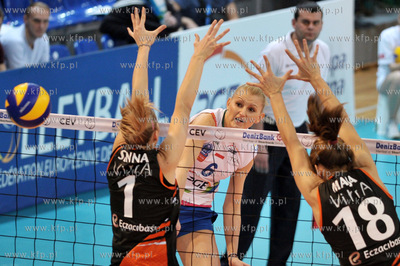 Hala 100 lecia Sopotu. Sopot. Pierwszy mecz fazy play-off...