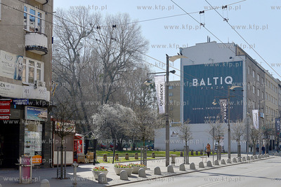 Skwer Tajnego Hufca Harcerzy przy ul. Swietojanskiej...