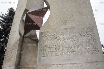 Cmentarz Zolnierzy Radzieckich w Pruszczu Gdanskim....