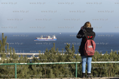 Gdynia. Widok z Kamiennej Góry. W tle BBC Chatering...