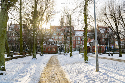 Gdańsk - Wrzeszcz. Nz. budynek Politechniki Gdańskiej...