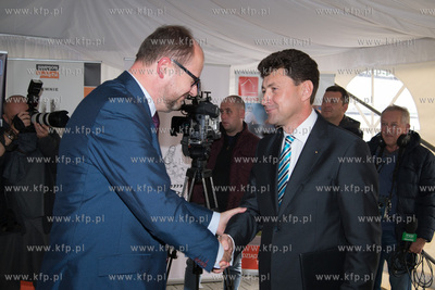 Otwarcie fabryki EKOINBUD w Gdansku. Nz Prezydent Gdanska...