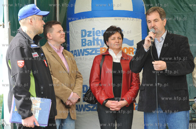 Impreza promujaca budowe kolei metropolitalnej odbyla...