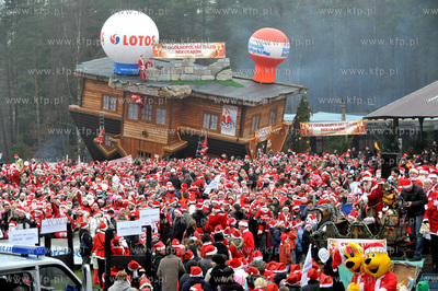 Szymbark na Kaszubach. VI Ogolnopolski Zjazd Swietych...