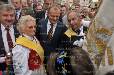 XIII Swiatowy Zjazd Kaszubow w Leborku. Gosciem Zjazdu...