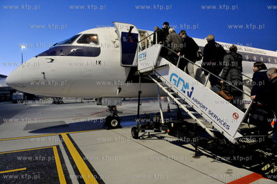 Pierwszy dzien funkcjonowania nowego terminalu T2 gdańskiego...