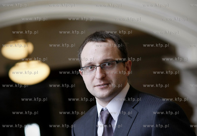 Gdansk. Sesja Rady Miasta. Radny PO Marcin Skwierawski.
11.02.2010
fot....