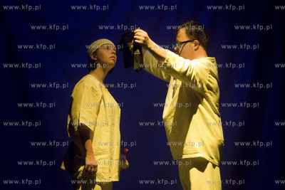 Świat Mało Znany. Przegląd teatralny grupy Im Plus...