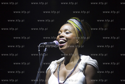 Gdańsk. Klub Parlament. Siesta Festival. Nz. występ...