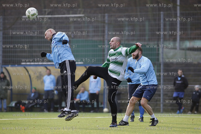 Gdansk. Boisko przy ul. Traugutta.  Noworoczny mecz...