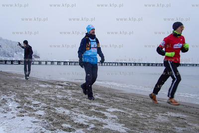 Gdynia Orłowo. Uczestnicy akcji Ultrakrew „Każdy...