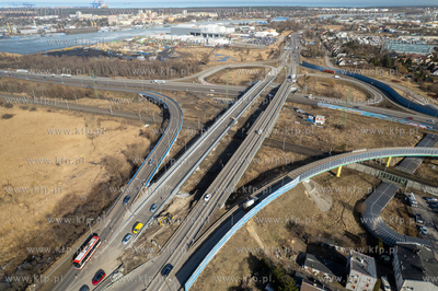 Estakada na ul. Elbląskiej nad Trasą Sucharskiego...