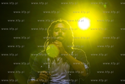 Gdańsk, Targ Węglowy.  Koncert Mesajah i pokaz laserowy...