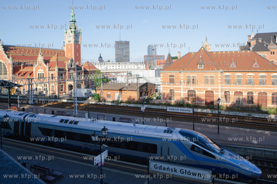 Dworzec Główny w Gdańsku widok od ulicy 3 maja....