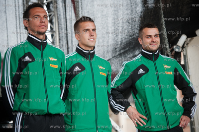 Gdansk. Scena na Targu Weglowym. Prezentacja druzyny...