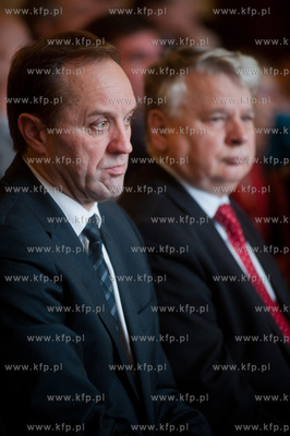 Gdansk. Ratusz Glownego Miasta. Uroczystosc wreczenia...