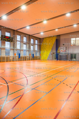Gdynia. Oksywie. Nowo otwarte Akademickie Centrum Sportowe...
