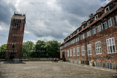 Gdansk. Biskupia Gorka. Zabytkowy budynek dawnego Schroniska...