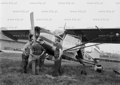 Samoloty na lotnisku Areoklubu Gdańskiego. 
05.1969
3maj69_z.kosycarz_p73
Fot....