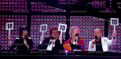 Final finalow Tanca z Gwiazdami w Operze Lesnej w Sopocie....