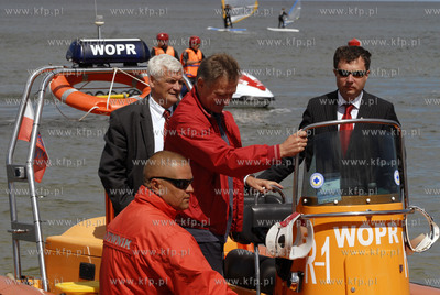 Karetka wodna WOPR sfinansowana przez Sopot i marszałek...