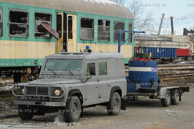 Wspolne cwiczenia antyterorystow, policji, strazy granicznej...