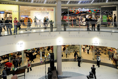 Otwarcie Galerii Rumia (Polimeni International) w Rumi.
19.11.2009
Fot....