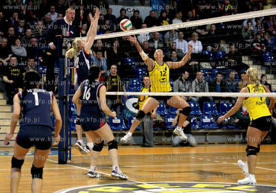 Hala Stulecia w Sopocie. Pierwszy mecz o awans do elity...