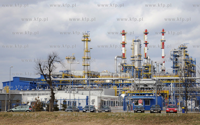Gdansk. Elementy instalacji rafinerii Grupy Lotos S.A.
29.03.2011
fot....
