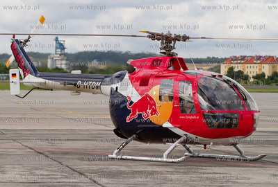 Gdanskie lotnisko odwiedzil  akrobacyjny smiglowiec...