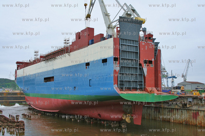 Stocznia Gdynia. Samochodowiec PC/TC Baltic Ace
06.2007
fot....