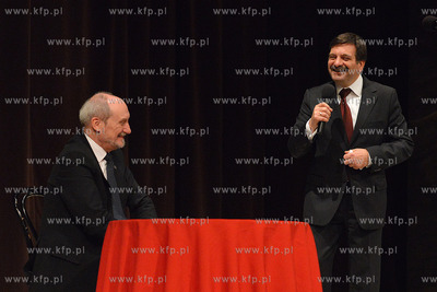 Spotkanie z Antonim Macierewiczem - poslem, wiceprezesem...