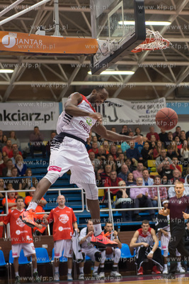 Słupsk. Energa Czarni Słupsk - Trefl Sopot 89-58...