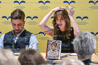 Miejska Biblioteka Publiczna w Sopocie. SOPOTEKA. Cykl...