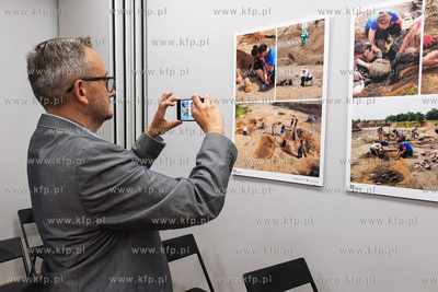 Prezentacja wyników badań archeologicznych na terenie...