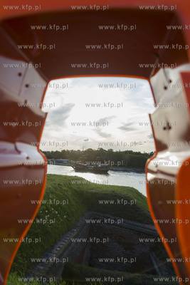 Wisłoujście - letnie święto muzyki elektronicznej...