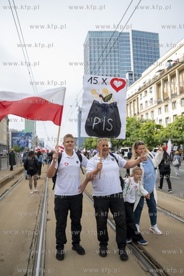 Warszawa. Marsz Miliona Serc. 01.10.2023 fot. Anna...