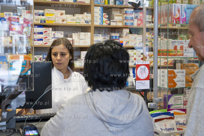 Sopot. Otwarcie pierwszej od lat całodobowej apteki,...