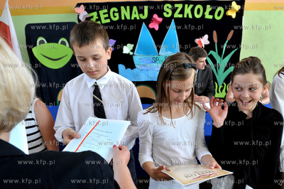 Zakonczenie roku szkolnego w Szkole Podstawowej nr...
