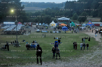 Freedom Cover Festival w parku nad jeziorkiem w Zukowie...