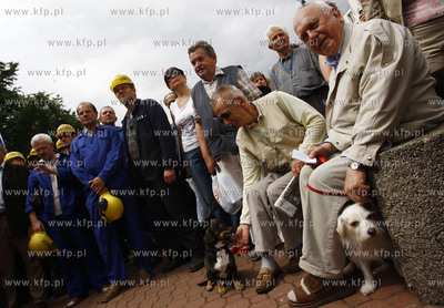 Gdynia.  Obrona stoczni polską racją stanu - pod...