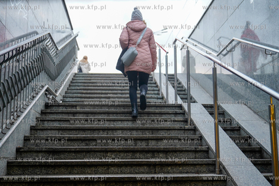 Po przerwie ponownie zostały otwarte wejcia na przystanki...