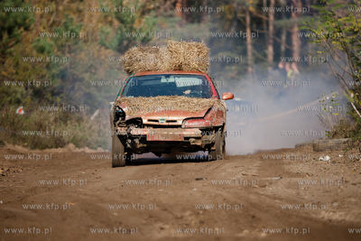 Gdynia. Kolibki Adventure Park. Piata edycja Wrak Race...