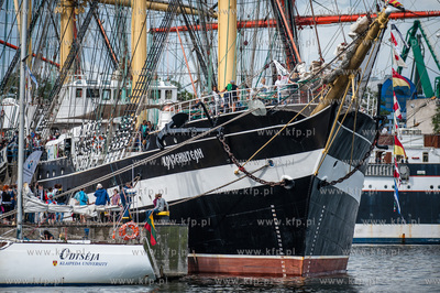 Gdynia. Operacja Zagle Gdyni 2014.
16.08.2014
fot....