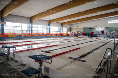 Pruszcz Gdanski. Uroczyste otwarcie krytej
plywalni...