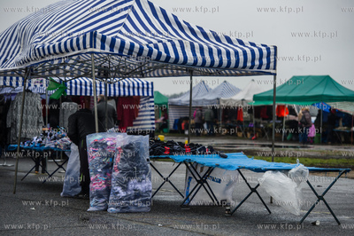 Gielda samochodowa w Pruszczu Gdanskim. Jedno z
najwiekszych...