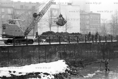 Prace melioracyjne na Kanale Raduni w Gdąńsku wykonane...
