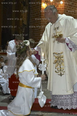 Pierwsza komunia sw. w parafii Pelplin.
10.06.2006
Fot....