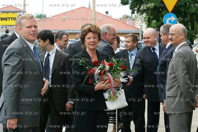 Do Szczecina przyjechala komisarz UE Neelie Kroes by...